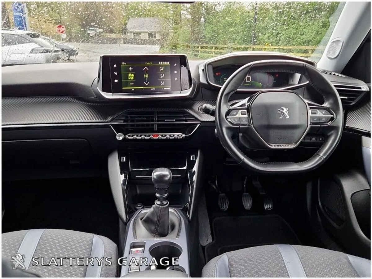 Peugeot 2008 1.5 BlueHDI 100bhp Allure - Image 2