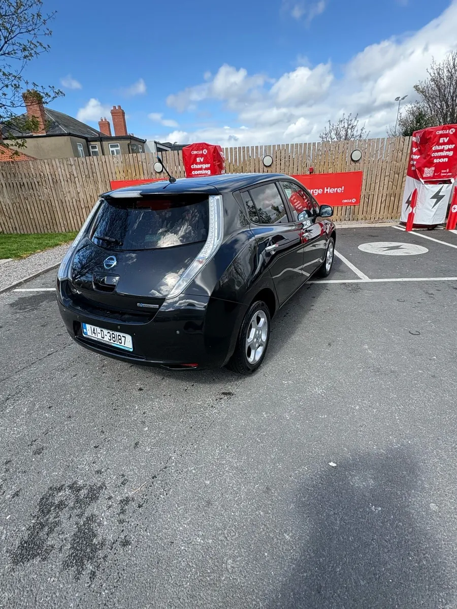 Nissan Leaf - Image 4