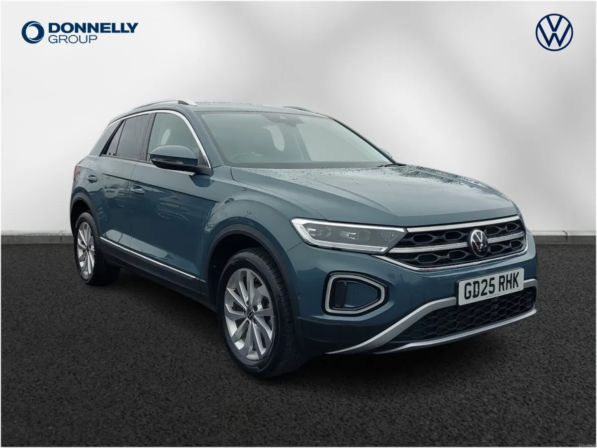 Volkswagen T-roc Hatchback Style - Image 1