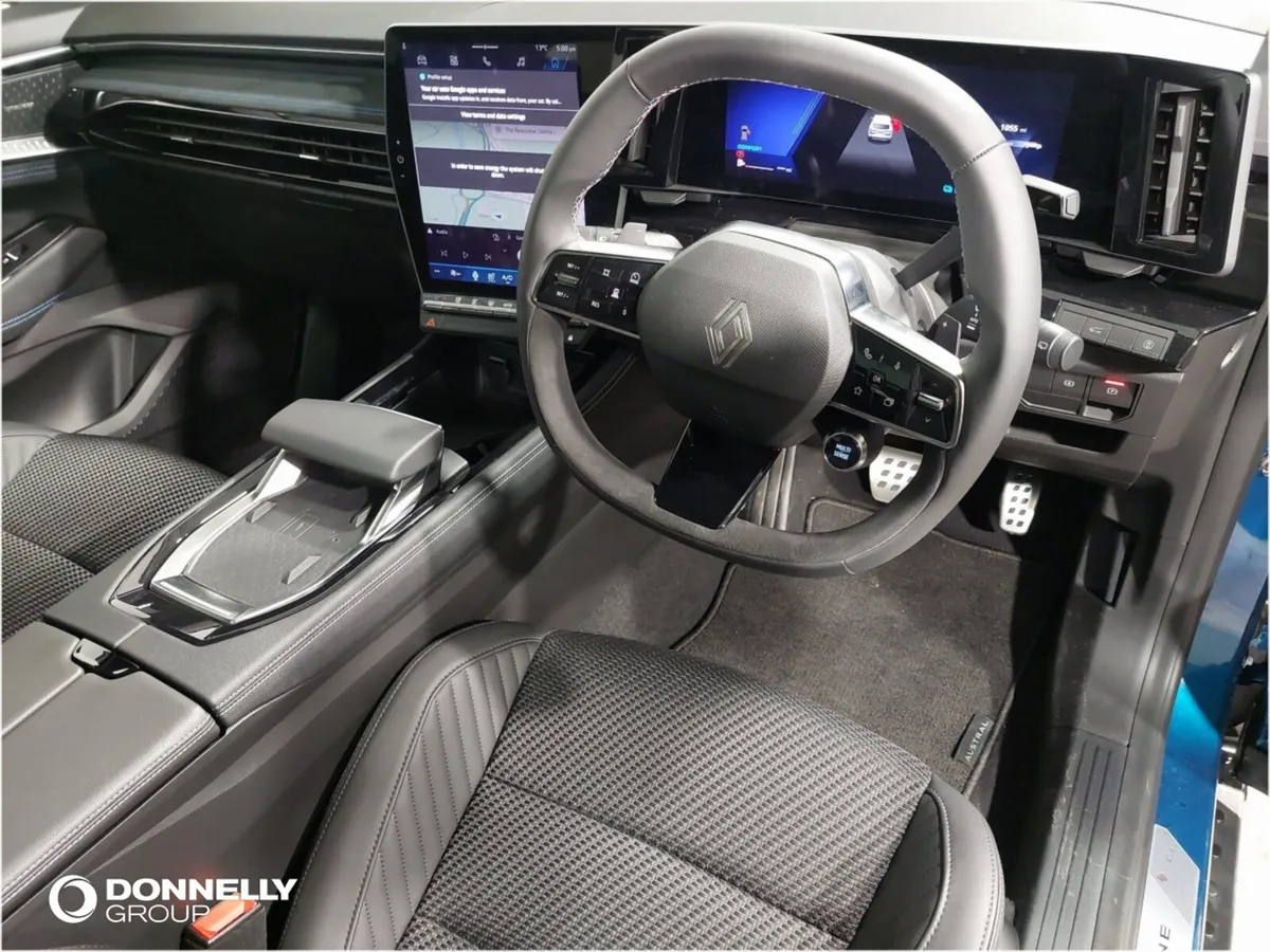 Renault Austral Estate Iconic Esprit Alpine - Image 4