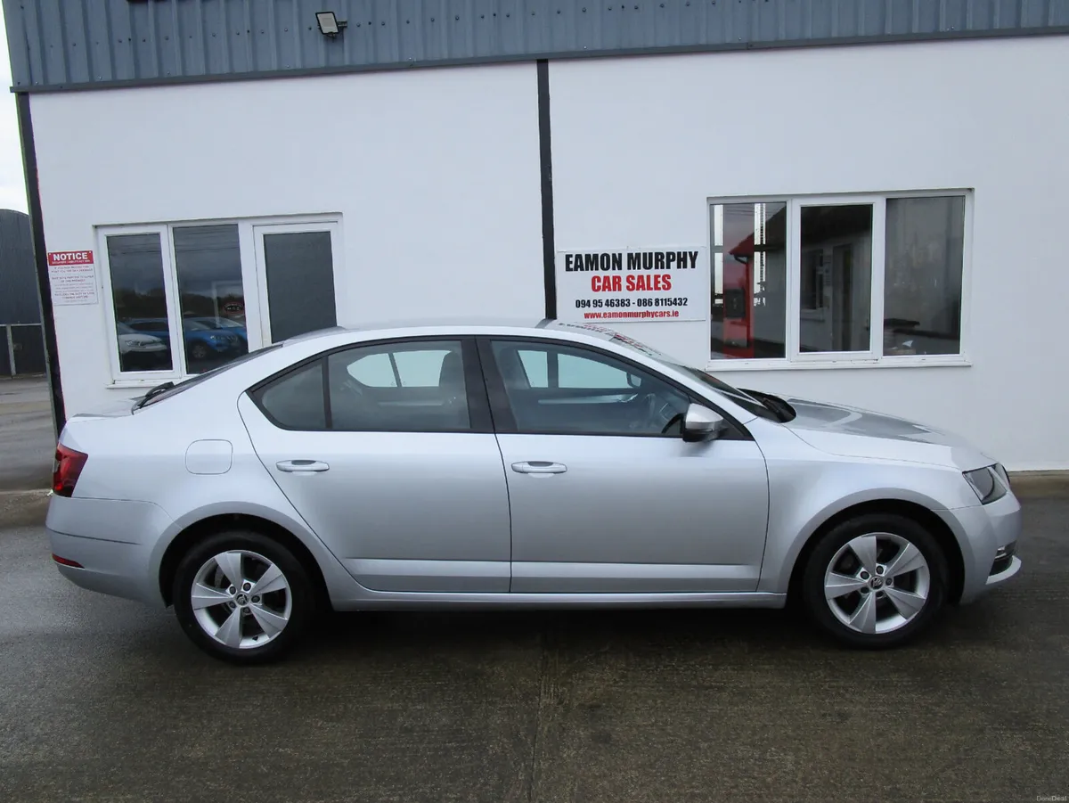 Skoda Octavia 2019 - Image 4