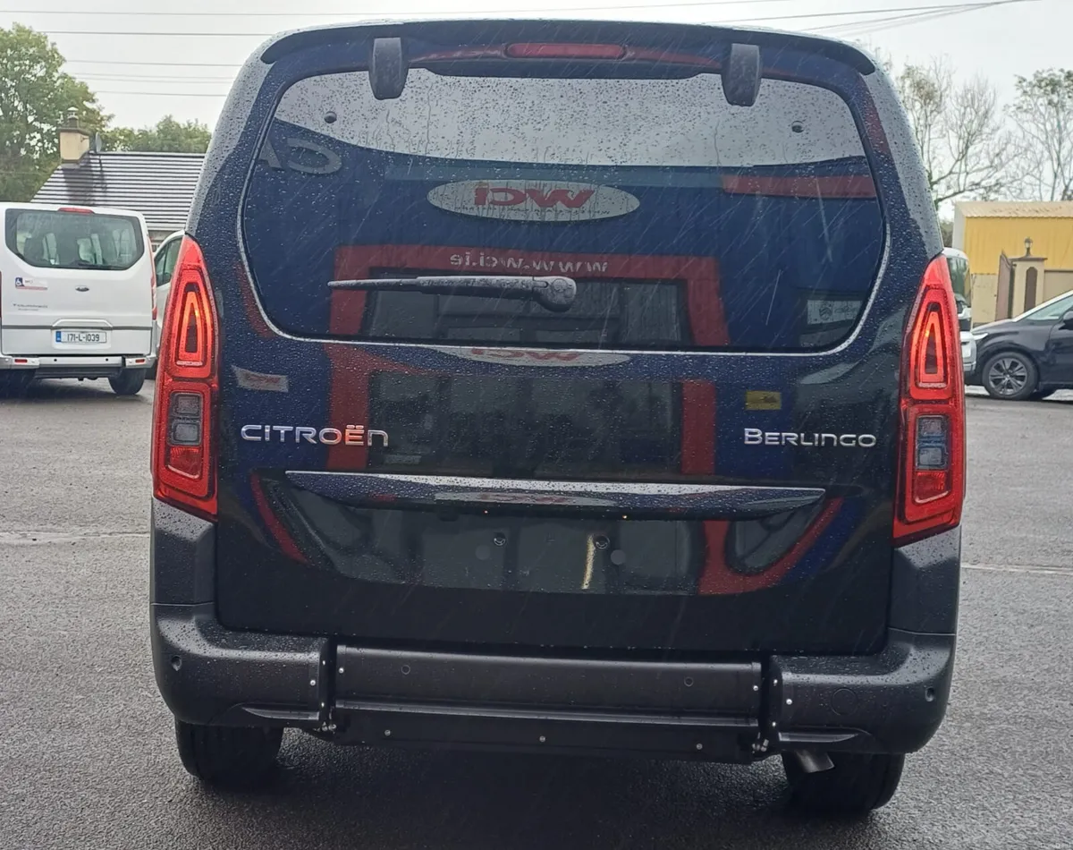 Wheelchair Taxi 7 seat auto Citroen Berlingo - Image 4