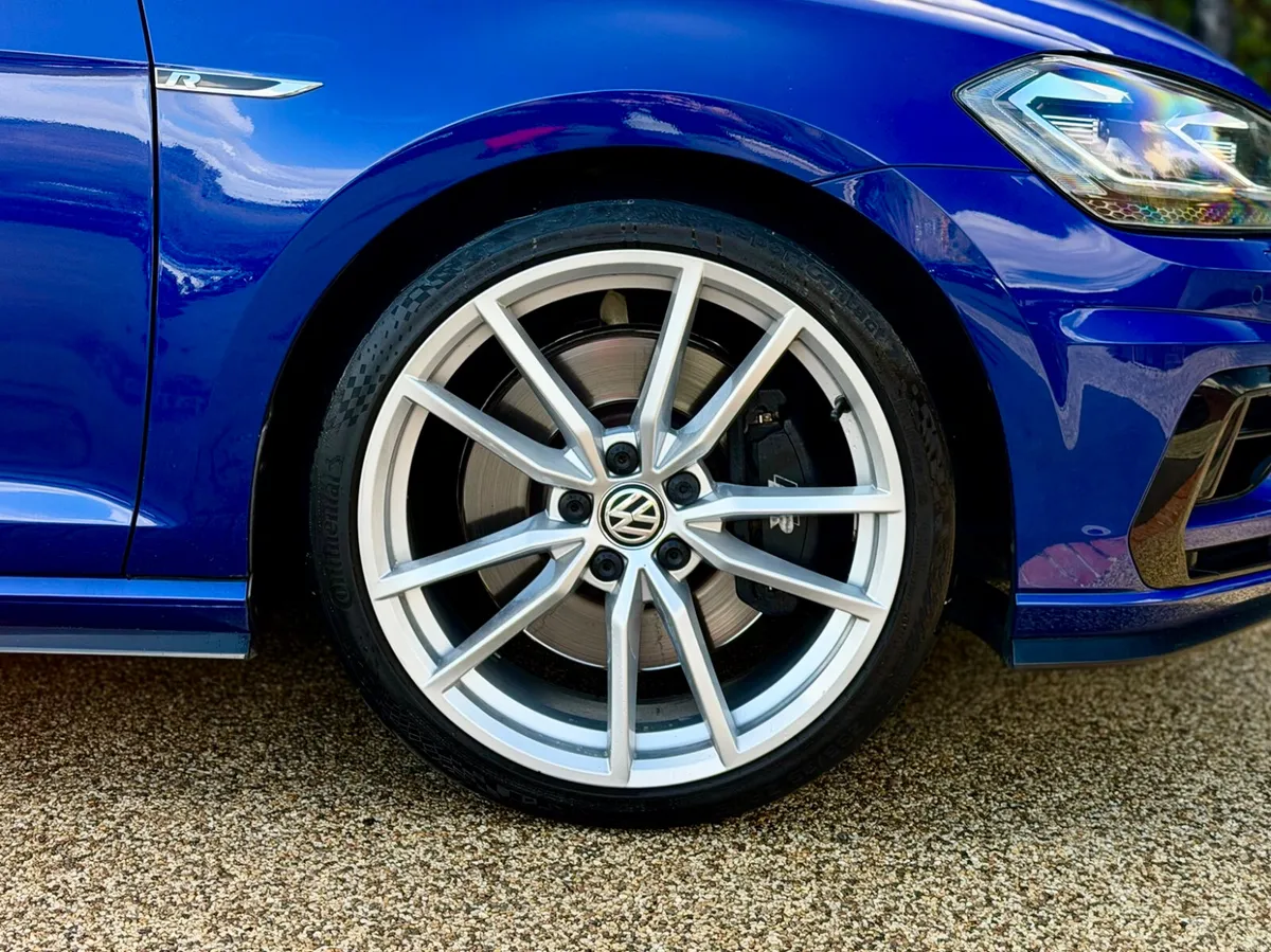 Volkswagen Golf R DSG Lapiz blue 310bhp - Image 4