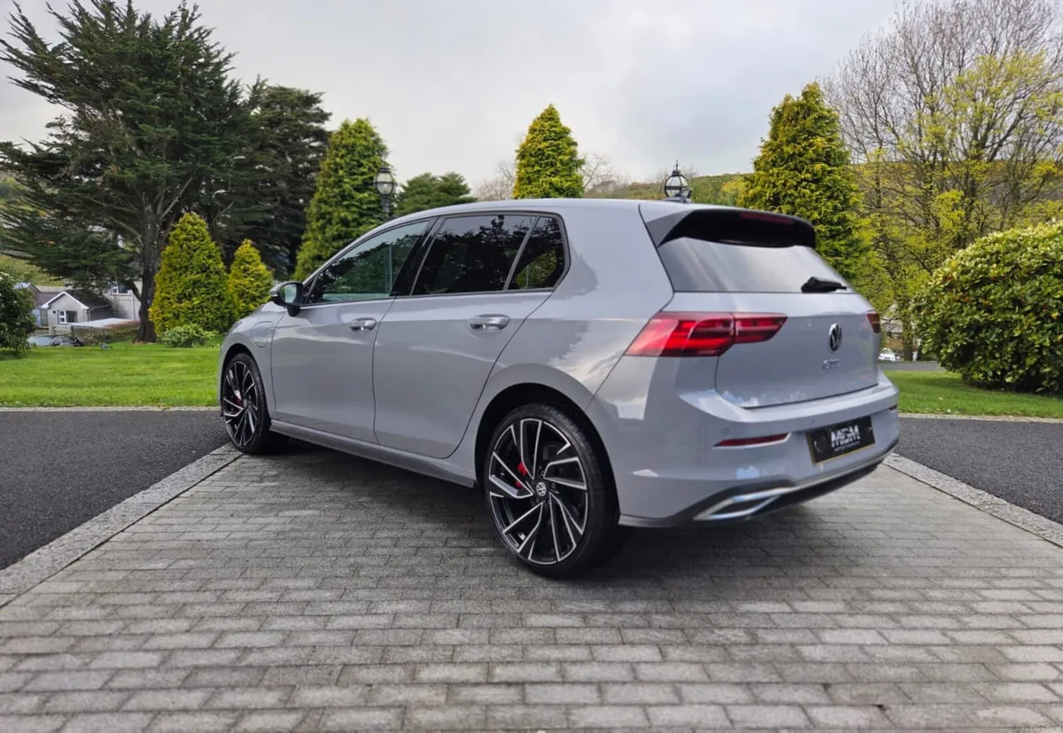 2021 Volkswagen Golf GTE 1.4 TSI 245 BHP Automatic - Image 6