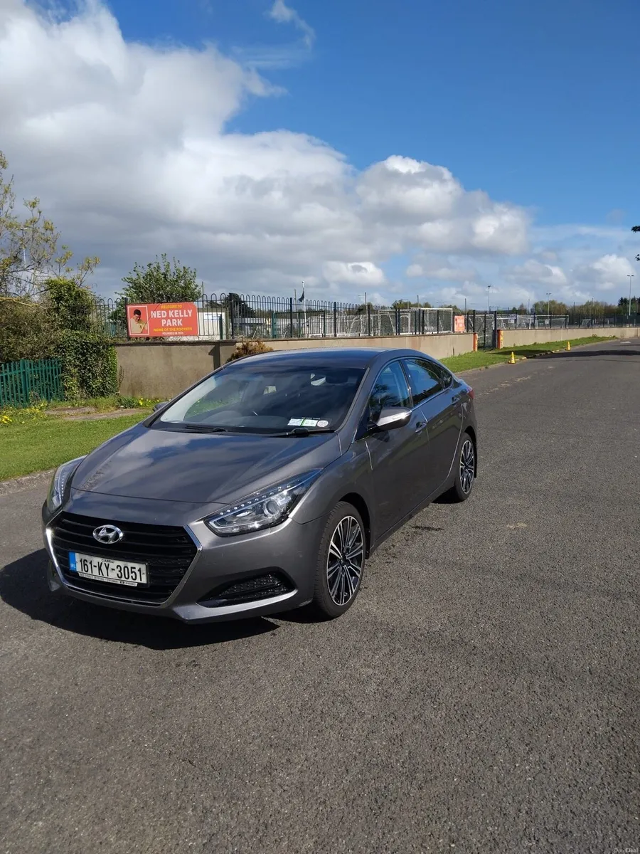 Hyundai I40 - Image 2