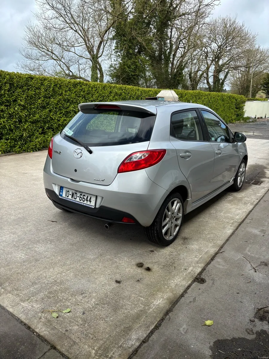 Mazda 2 - Image 4