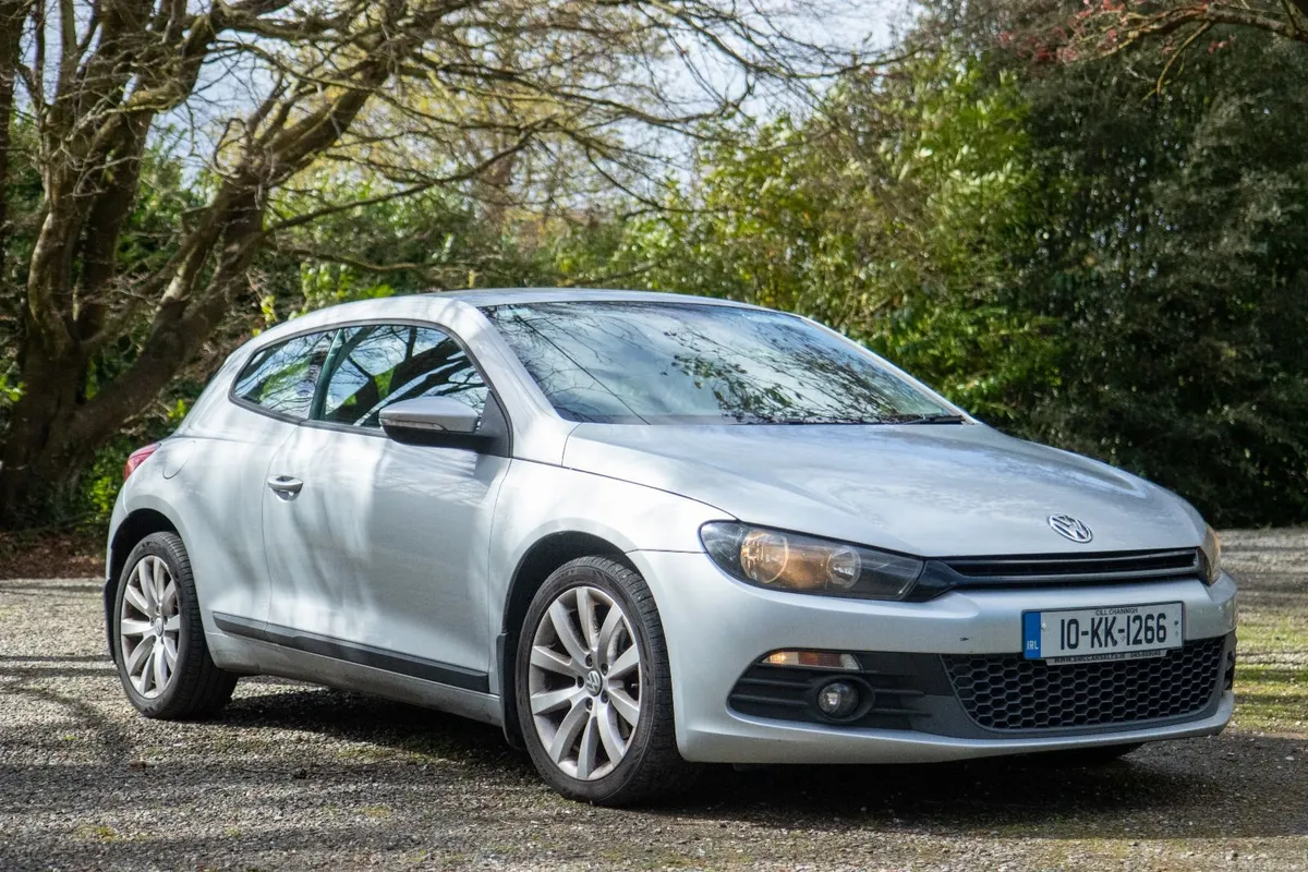 Volkswagen Scirocco 2010 - Image 2