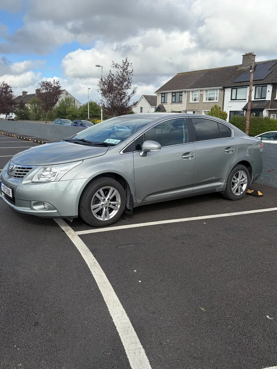 2011 TOYOTA AVENSIS 68k km - Image 3