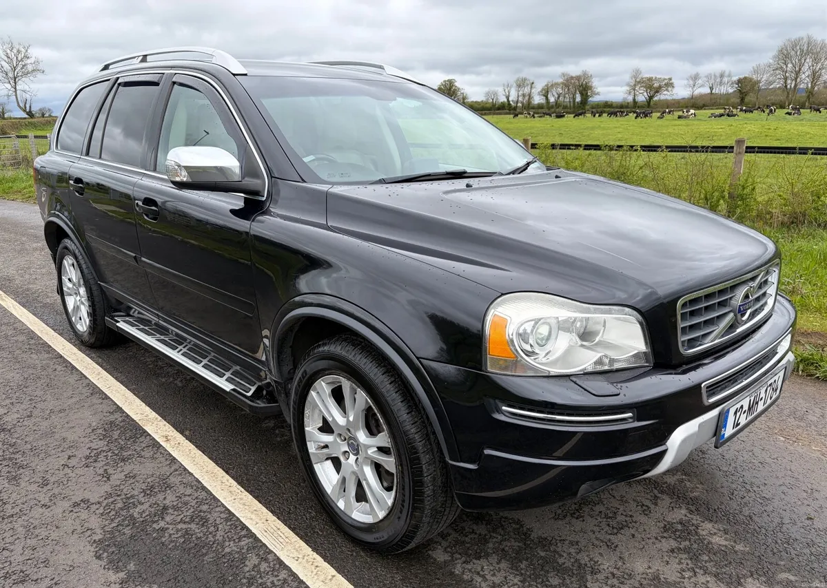 Volvo XC90 D5 SE LUX Automatic 2012 - Image 1