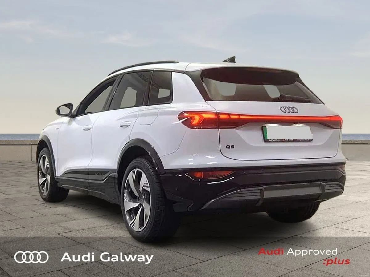 Audi Q6 e-tron E-TRON PERFROMANCE S-LINE A/T - Image 3