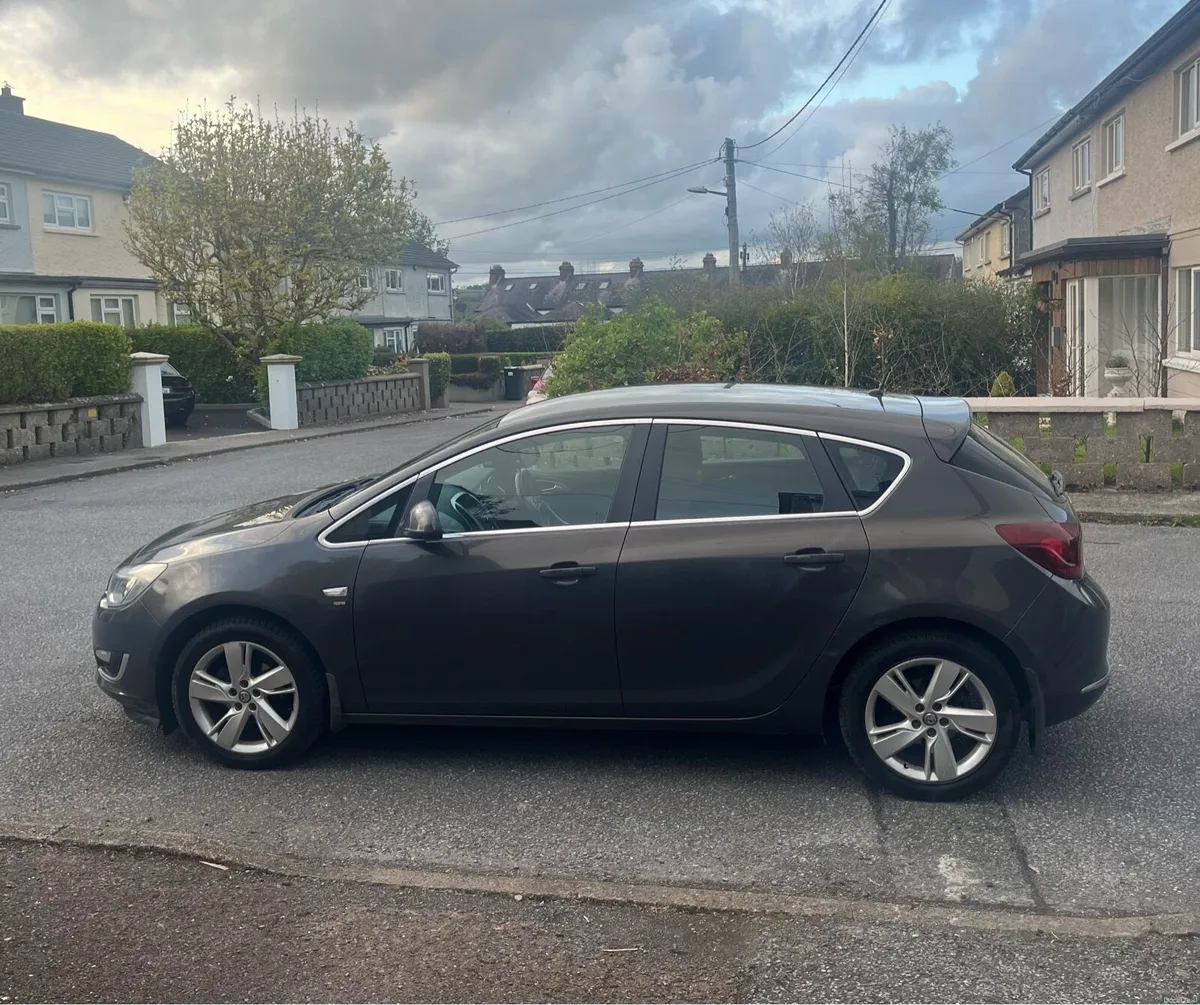 Vauxhall Astra SRI - Image 3