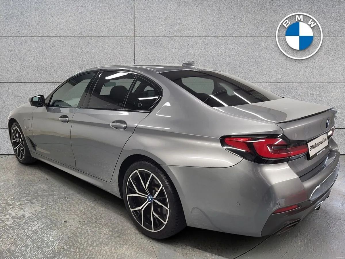 BMW 5-Series 530e M Sport - Image 2