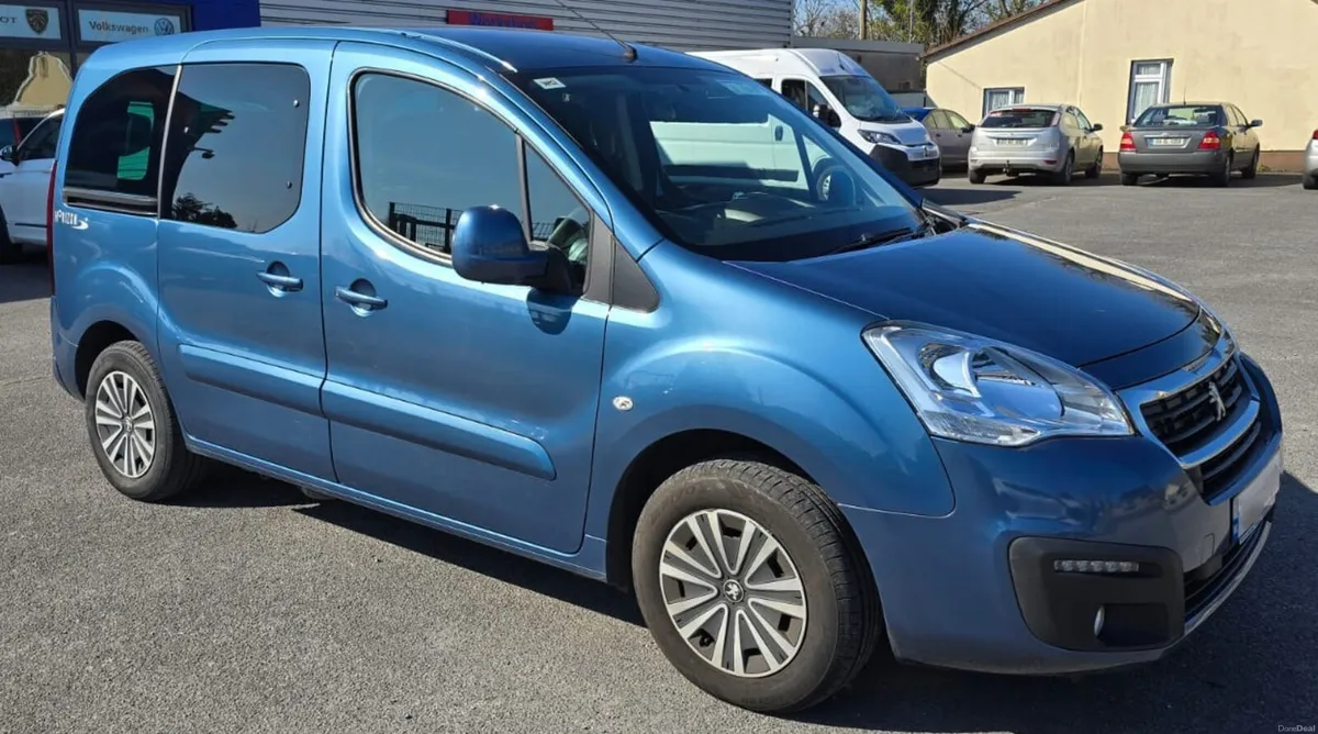 Wheelchair Car Peugeot Partner Horizon Tepee - Image 3