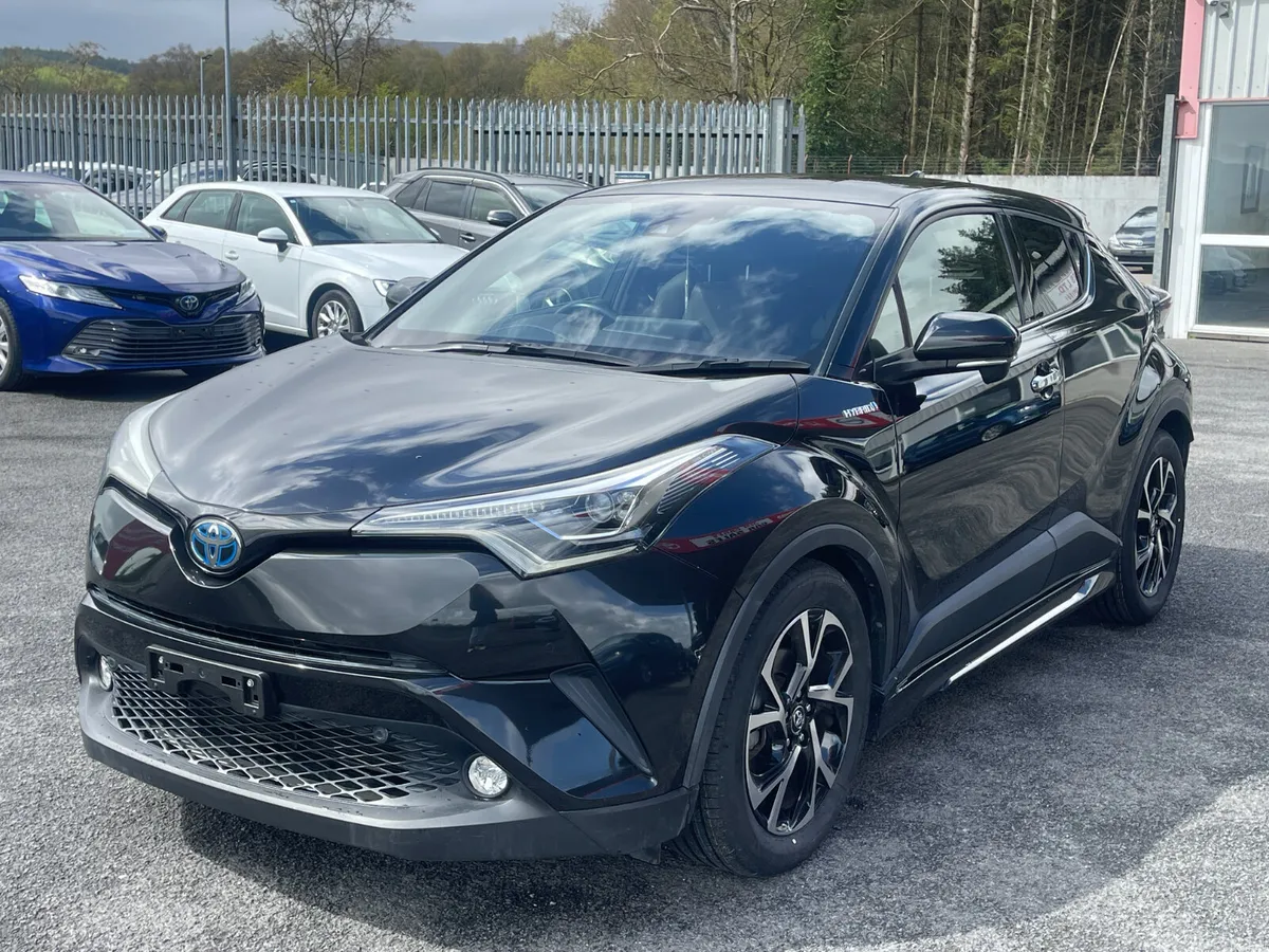 2018 Toyota CHR - Image 3