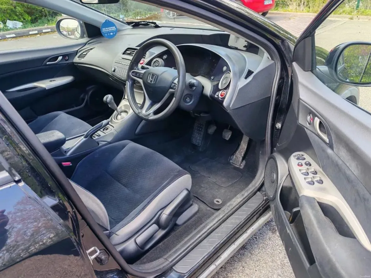Honda Civic 2008 - Image 3