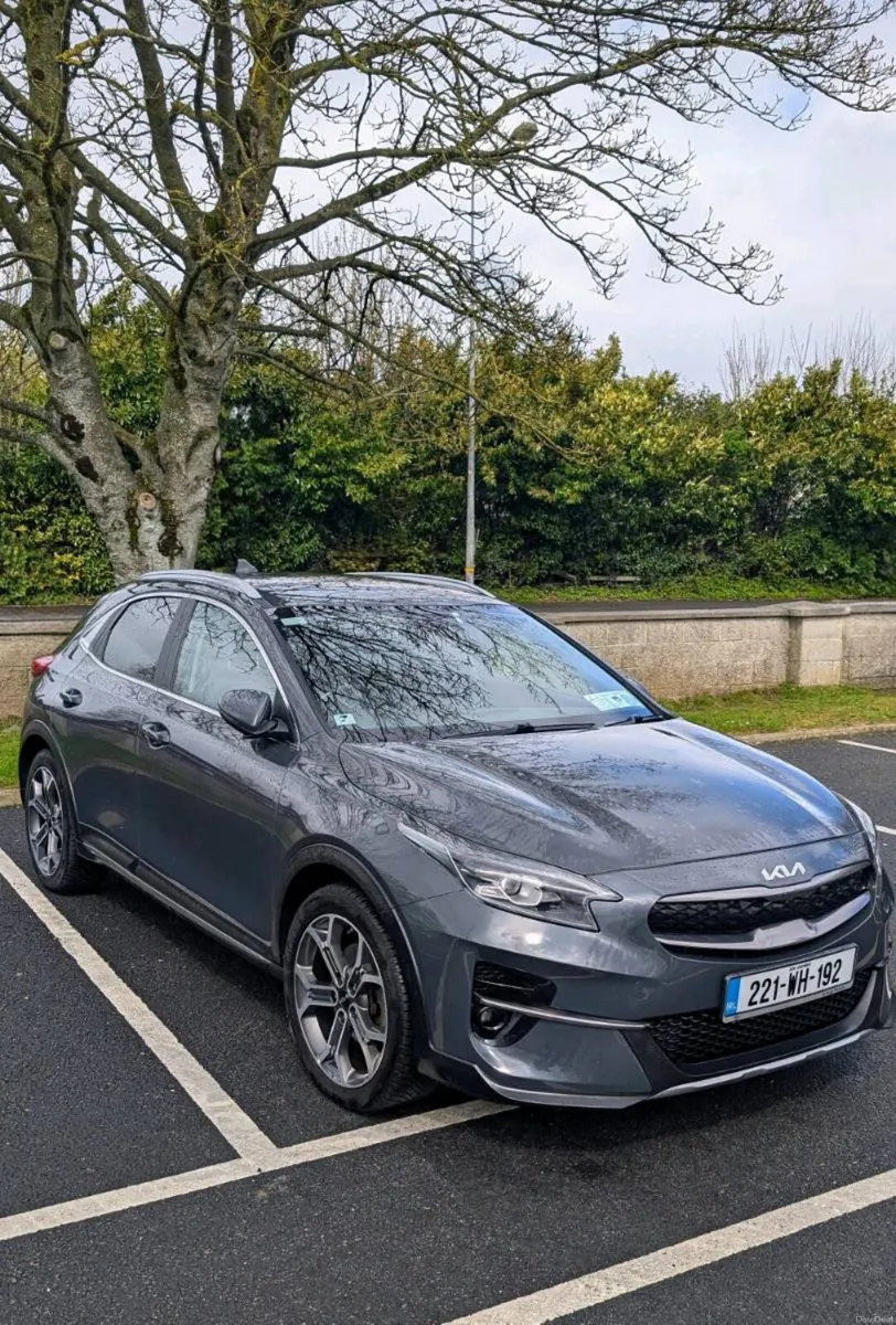 KIA X Ceed plugin hybrid - Image 1