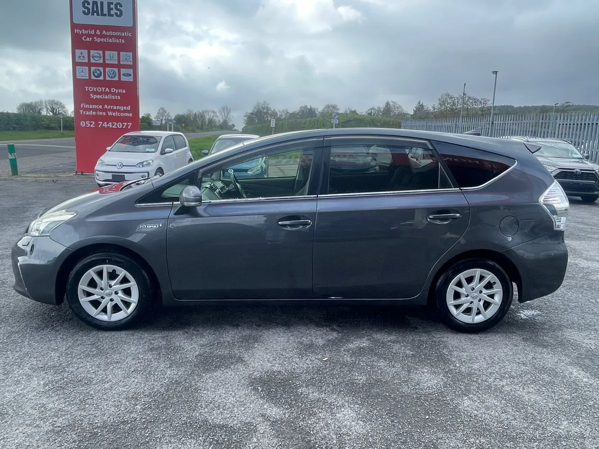 Toyota Prius 2013 - Image 4