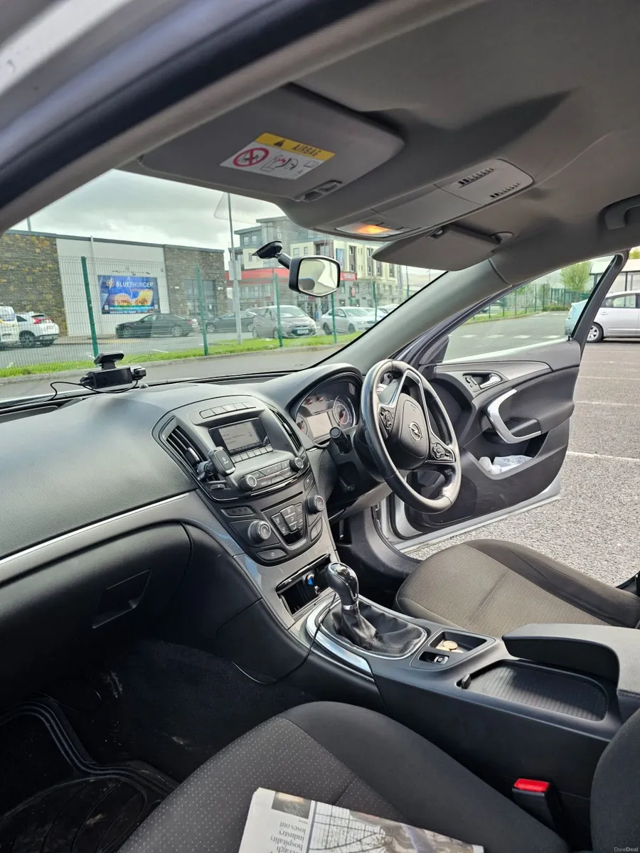 Opel Insignia 2017 - Image 2