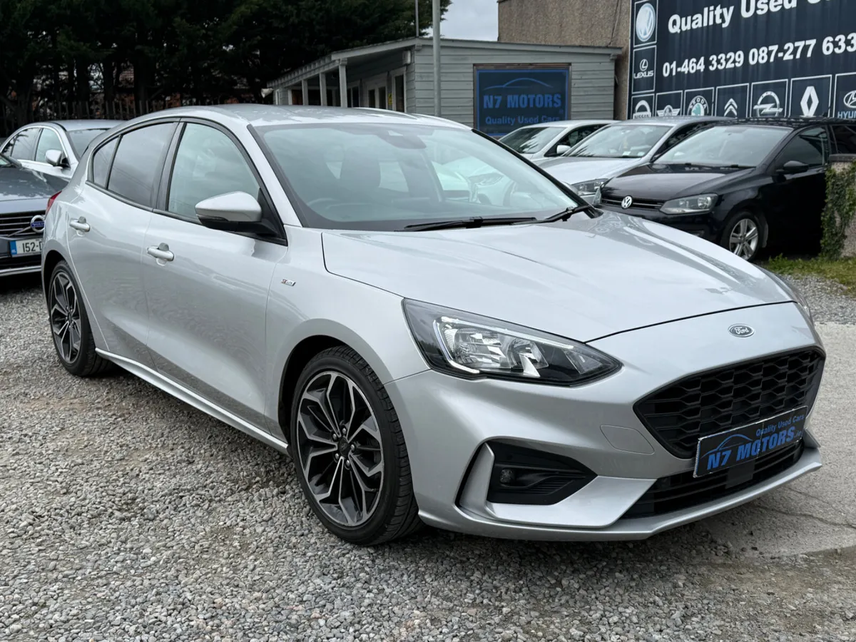 2021 Ford Focus 1.5 ST-LINE EDITION - Image 1