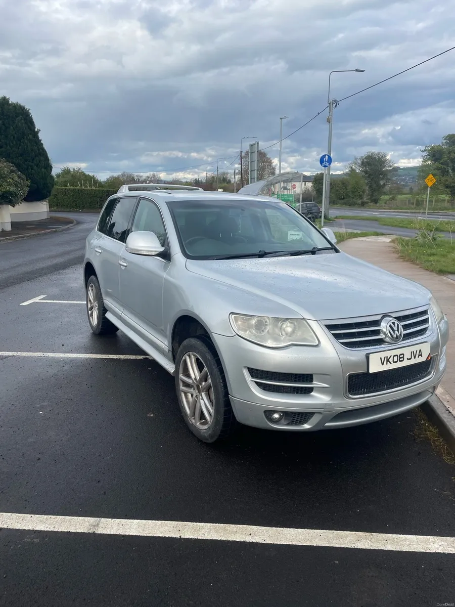 Volkswagen Touareg - Image 1