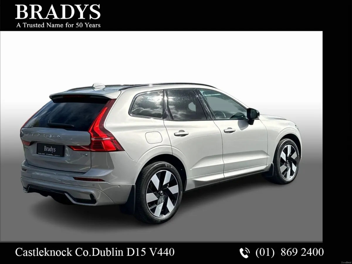 Volvo XC60 T6 Plus Dark AWD PHEV - Image 2