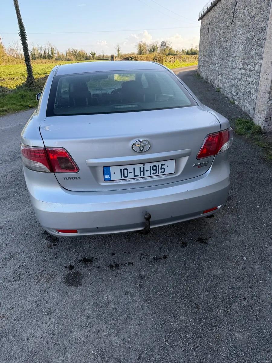 Toyota avensis - Image 3
