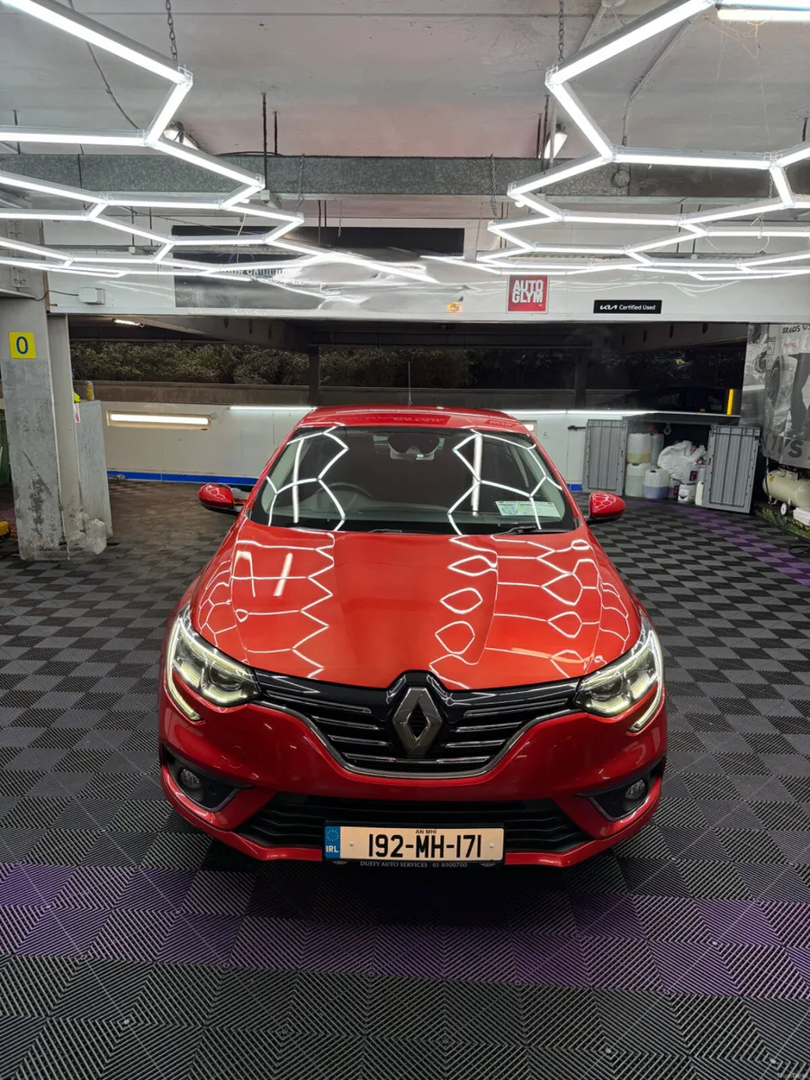 192 Renault Megane 1.3 Petrol - ICONIC MODEL - Image 2