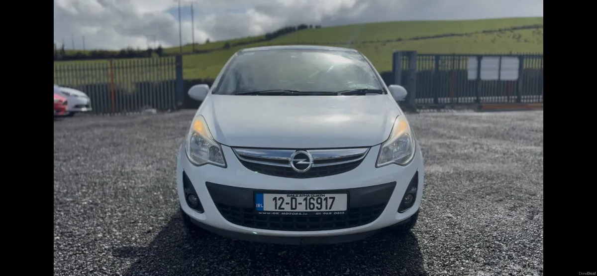 Opel Corsa 2012 1.2 petrol - Image 2