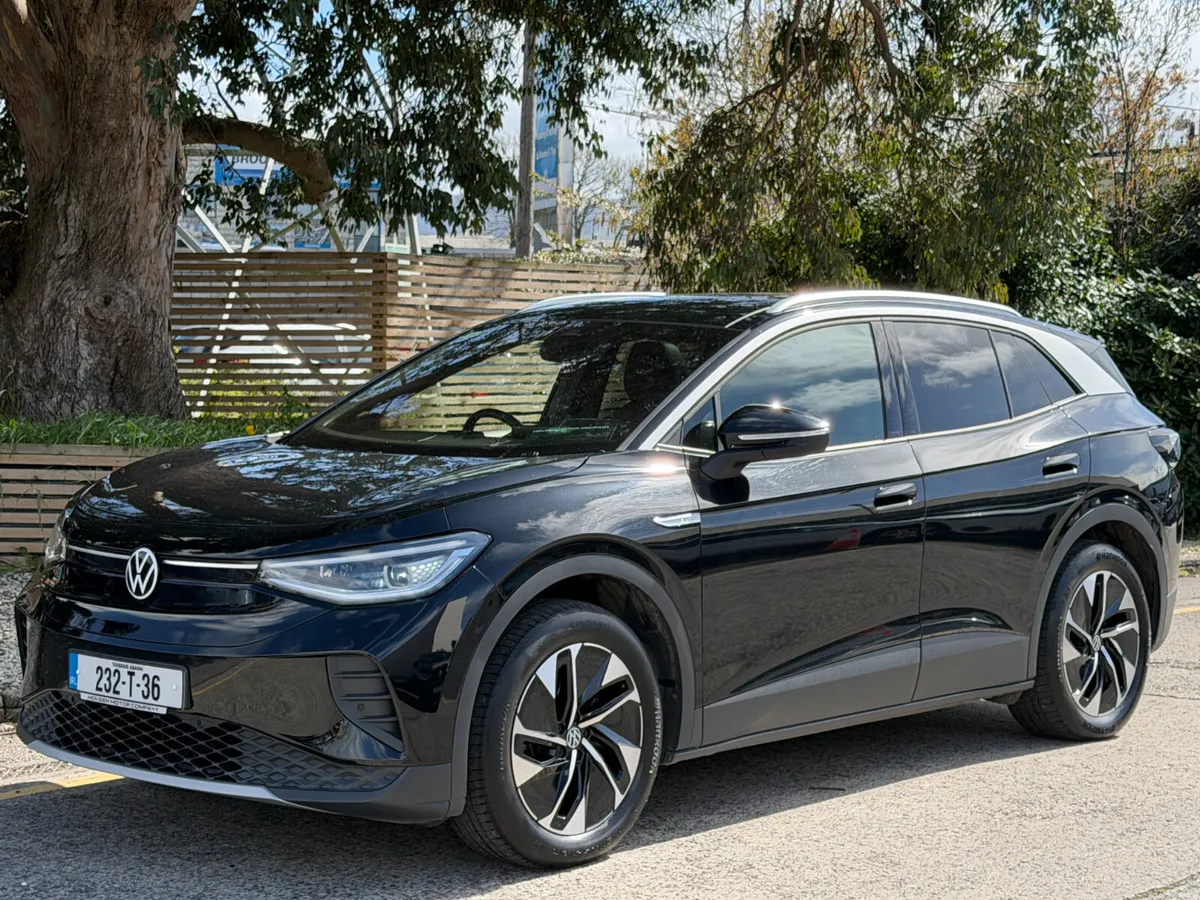 2023 Volkswagen ID.4..PURE 52KWH..PAN ROOF - Image 2