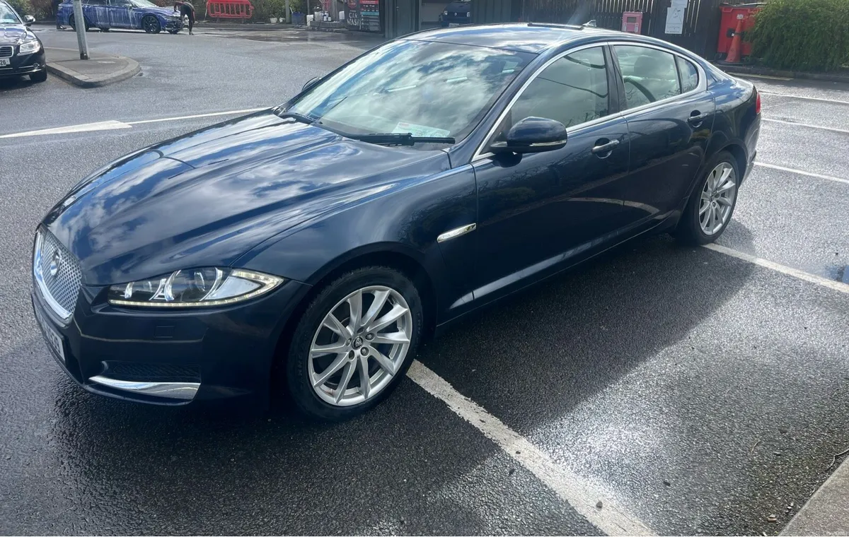 131 JAGUAR XF 2.2 D LUXURY AUTO NEW NCT - Image 4