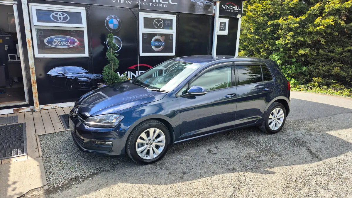 Volkswagen Golf 2015 Automatic 1.2 - Image 3