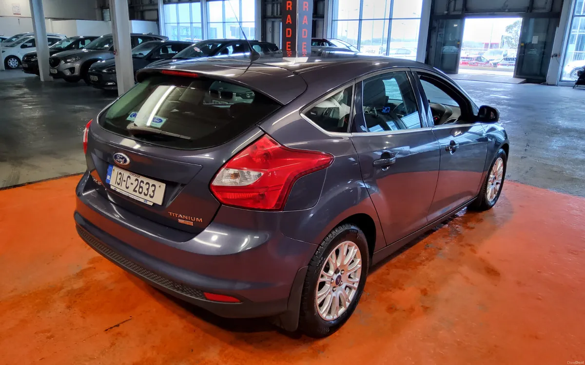 Ford Focus 2013 - Image 4