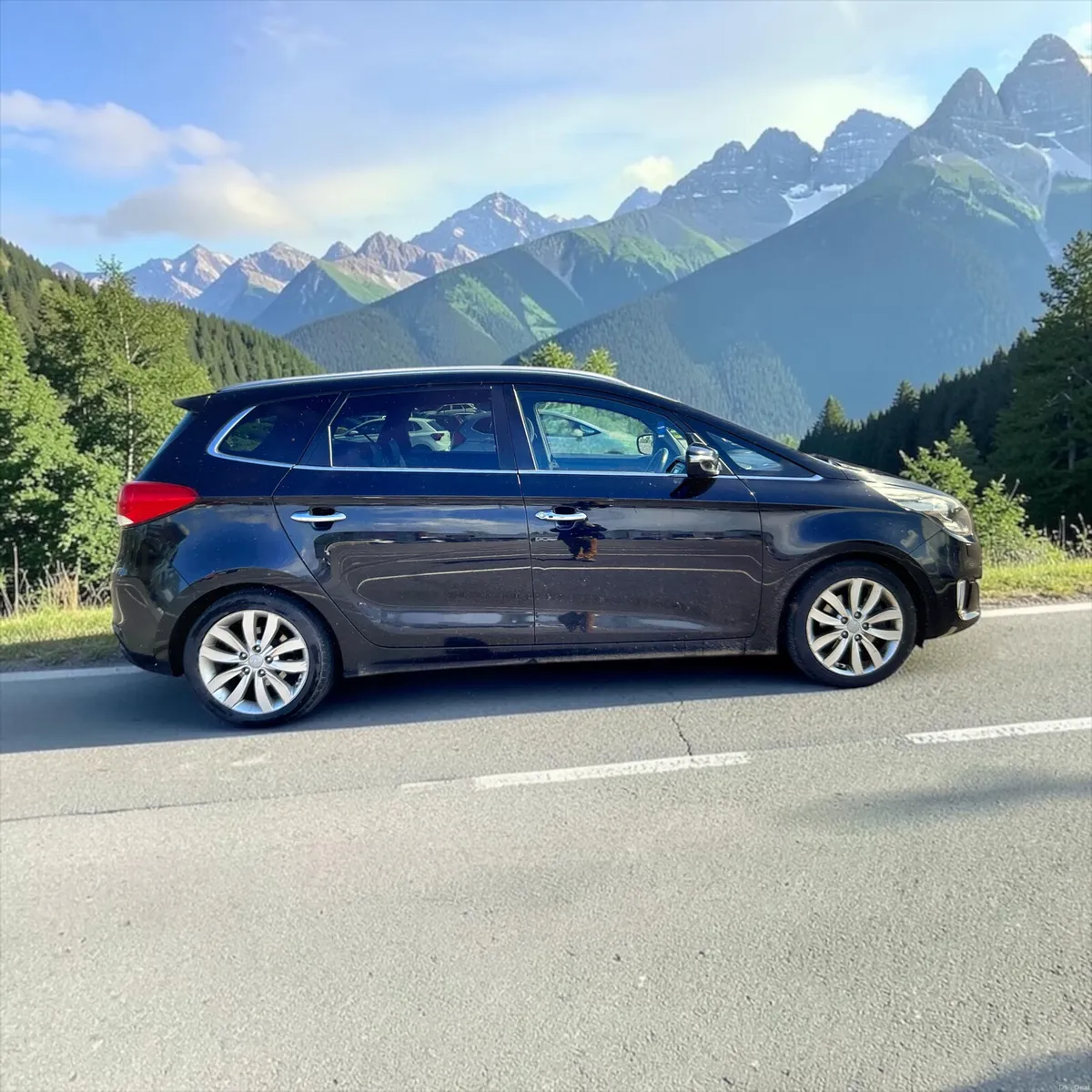 2016 Kia Carens 1.7 Platinum CRDi Leather - Image 3