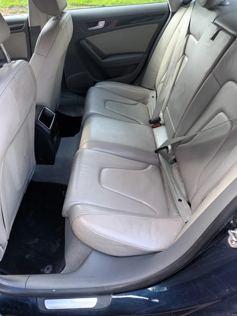 2010 Audi a5 - Image 4