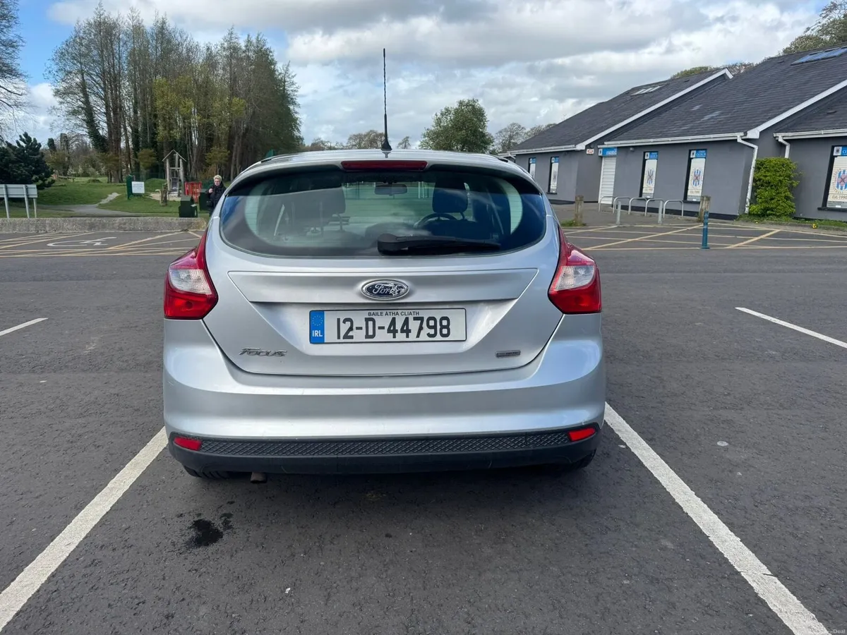 Ford Focus - Image 4