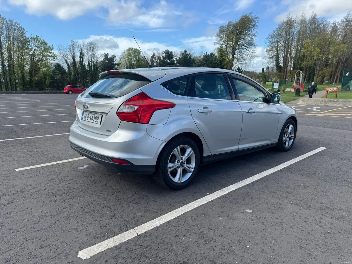 Ford Focus - Image 3
