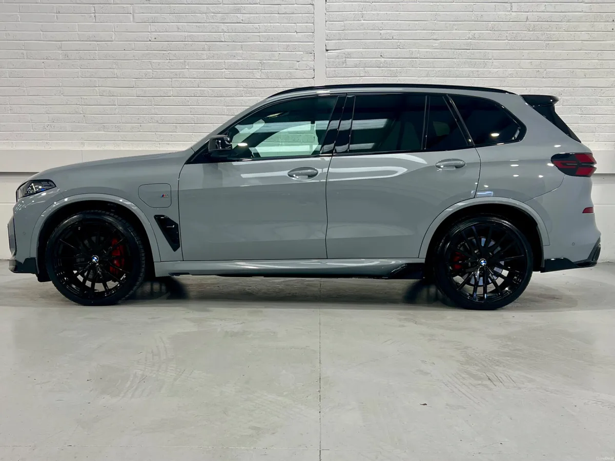 BMW X5 G05 xDrive50e M Sport Pro Edition Auto - Image 4