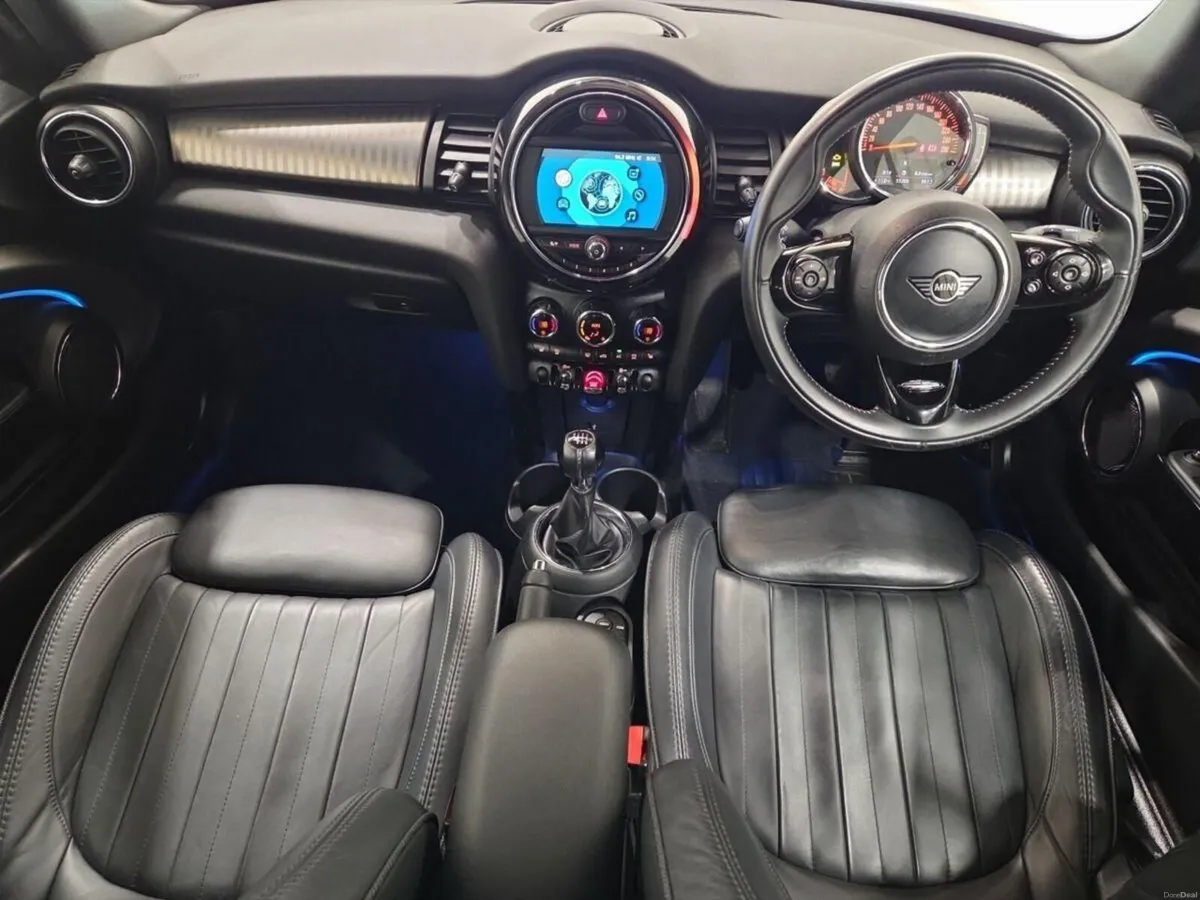 Mini Cooper Cooper Exclusive - Image 4