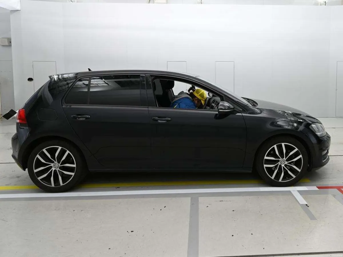 2016 Golf 1.4 Highline auto - Image 3
