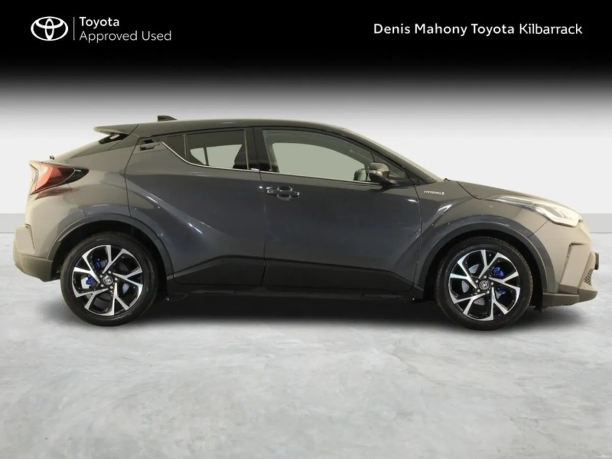 Toyota C-HR HYBRID SPORT - Image 3