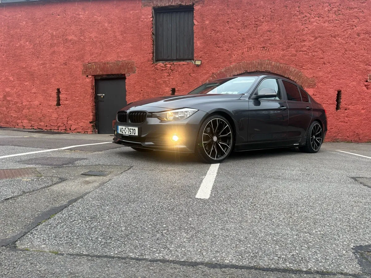 BMW 320d sport - Image 2