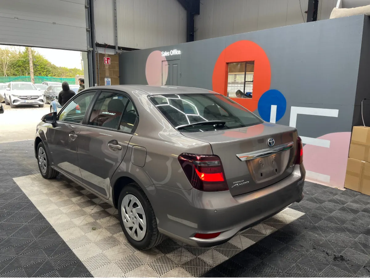 Toyota Corolla €25950! BRAND NEW! 2025 TOYOTA CORO - Image 4