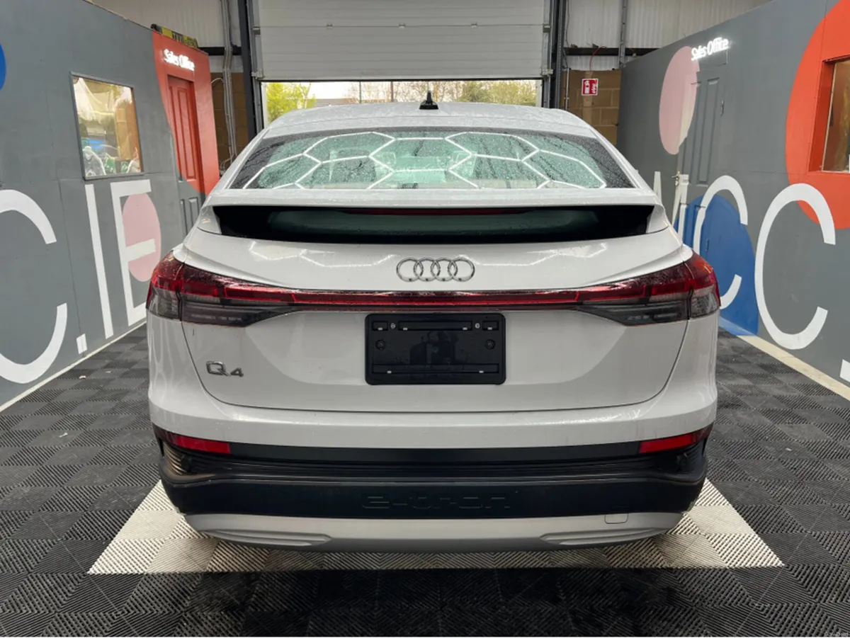 Audi Q4 e-tron 2023 AUDI Q4 E-TRON SPORTBACK ADVAN - Image 3