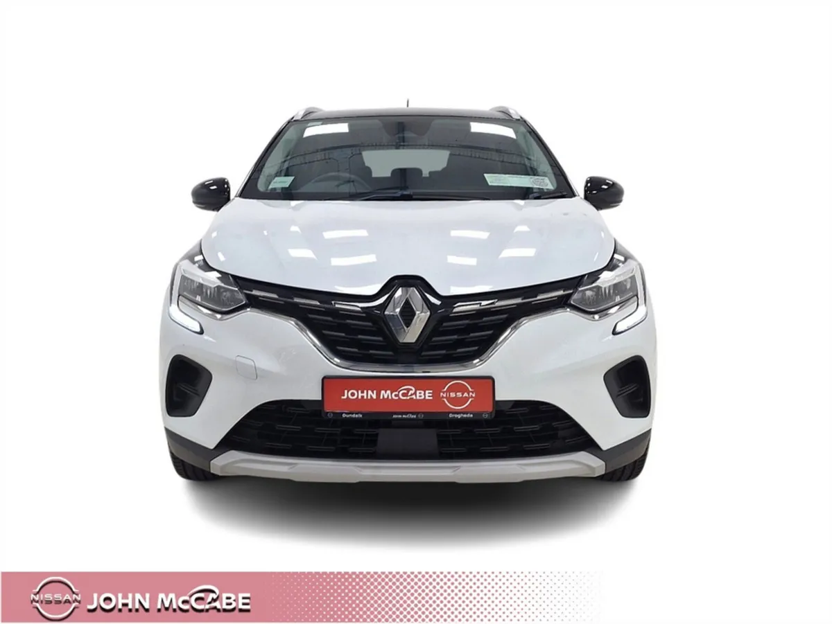 Renault Captur ICONIC TCE MANUAL      *RETAIL PRIC - Image 4
