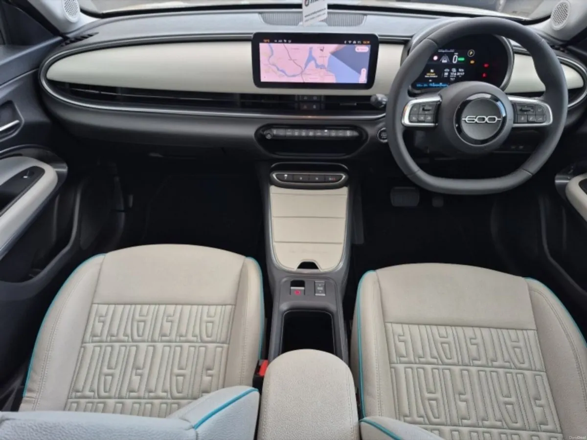 Fiat 600 ** TOP SPEC ** LA PRIMA 54kWh115kw (156HP - Image 2