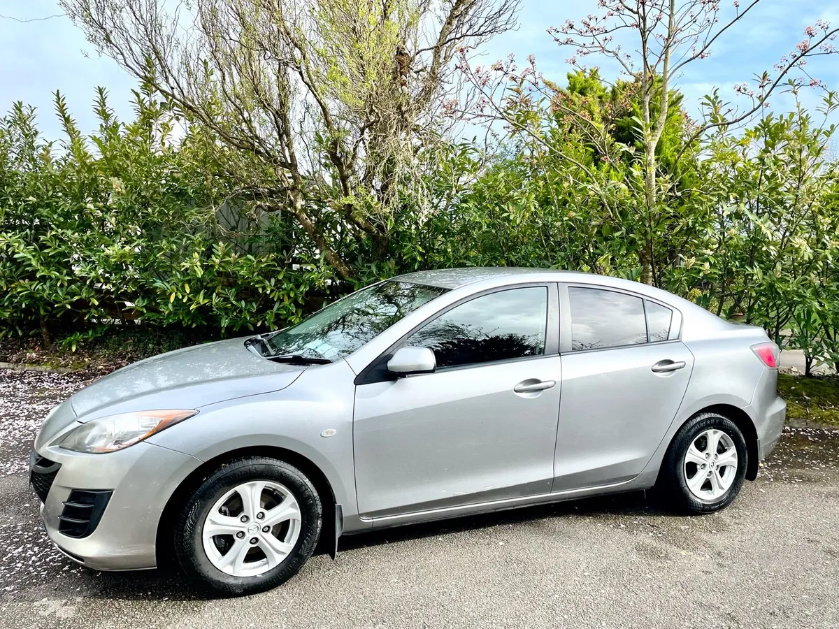 11 Mazda 1.6 dsl Nct & Tax  €1995 - Image 1