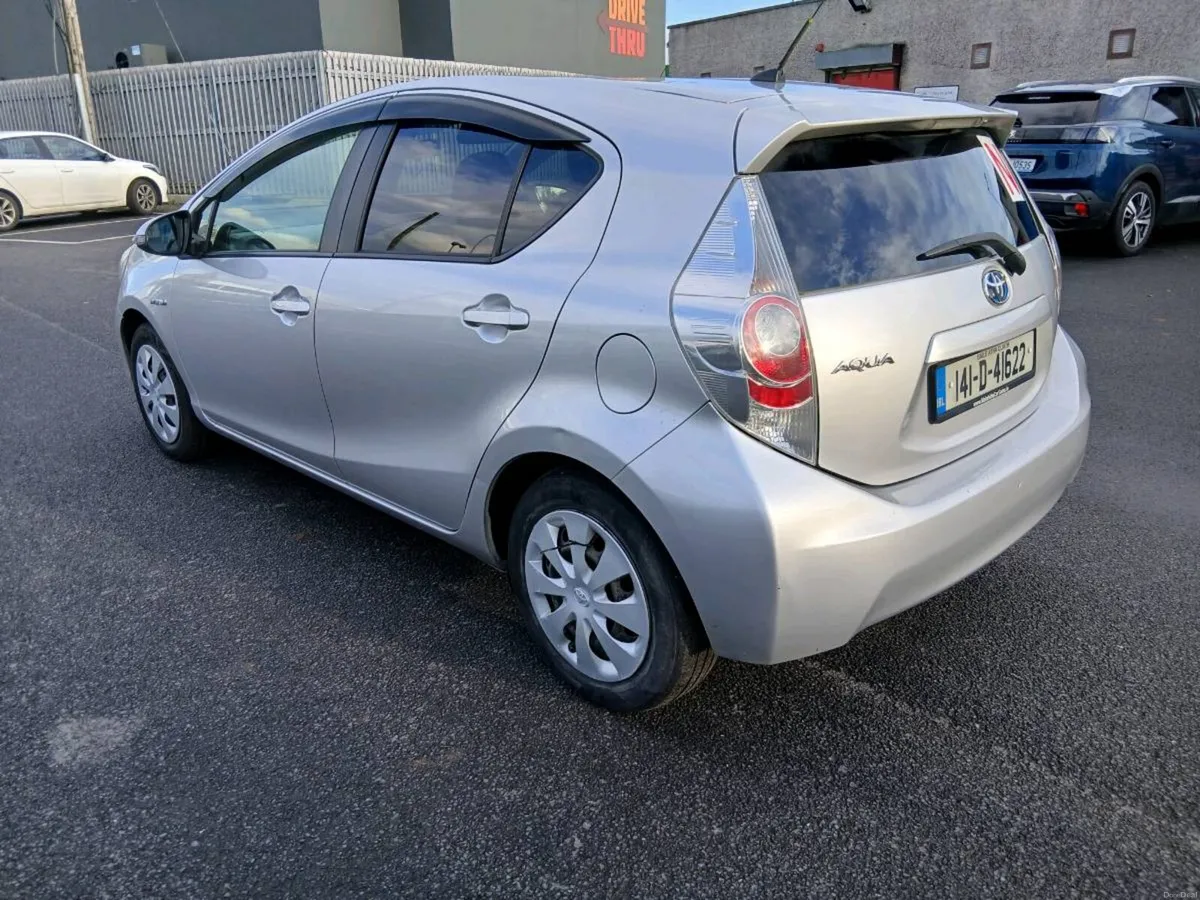 2014 TOYOTA AQUA HYBRID AUTOMATIC - Image 4