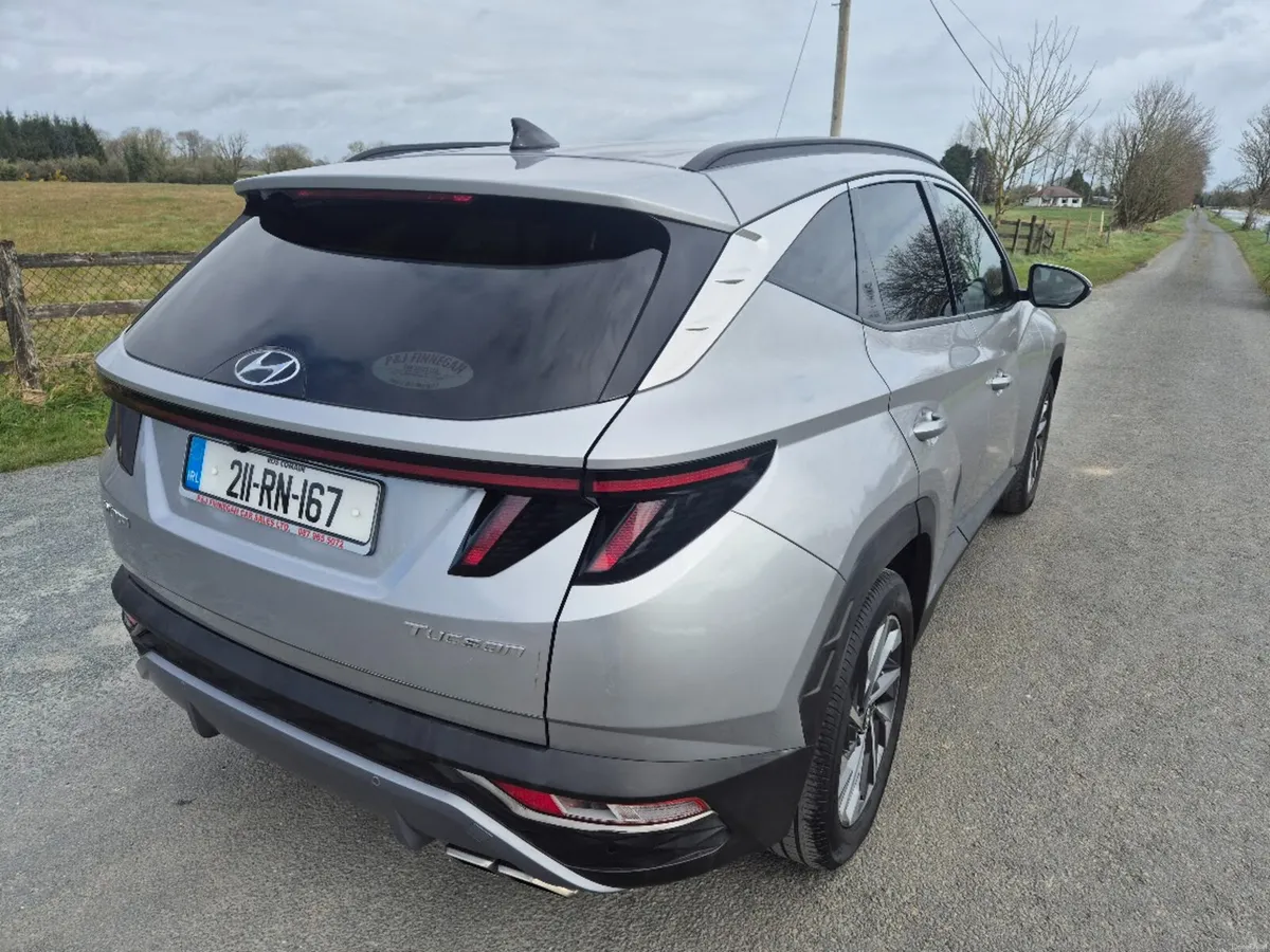 2021 (211) Hyundai Tucson IX35 EXECUTIVE PLUS 5DR - Image 4