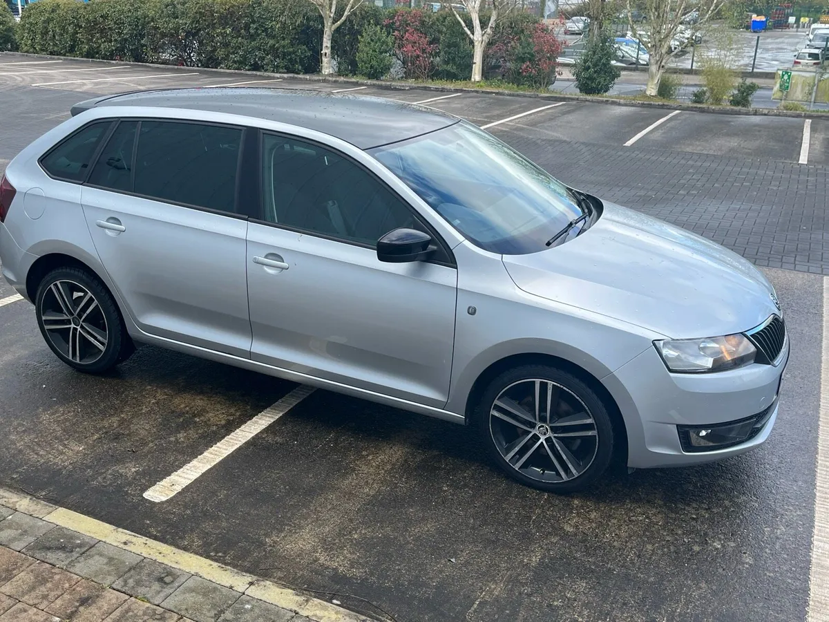 2015 Skoda Rapid, 1 Owner, ONLY 95k km - Image 4