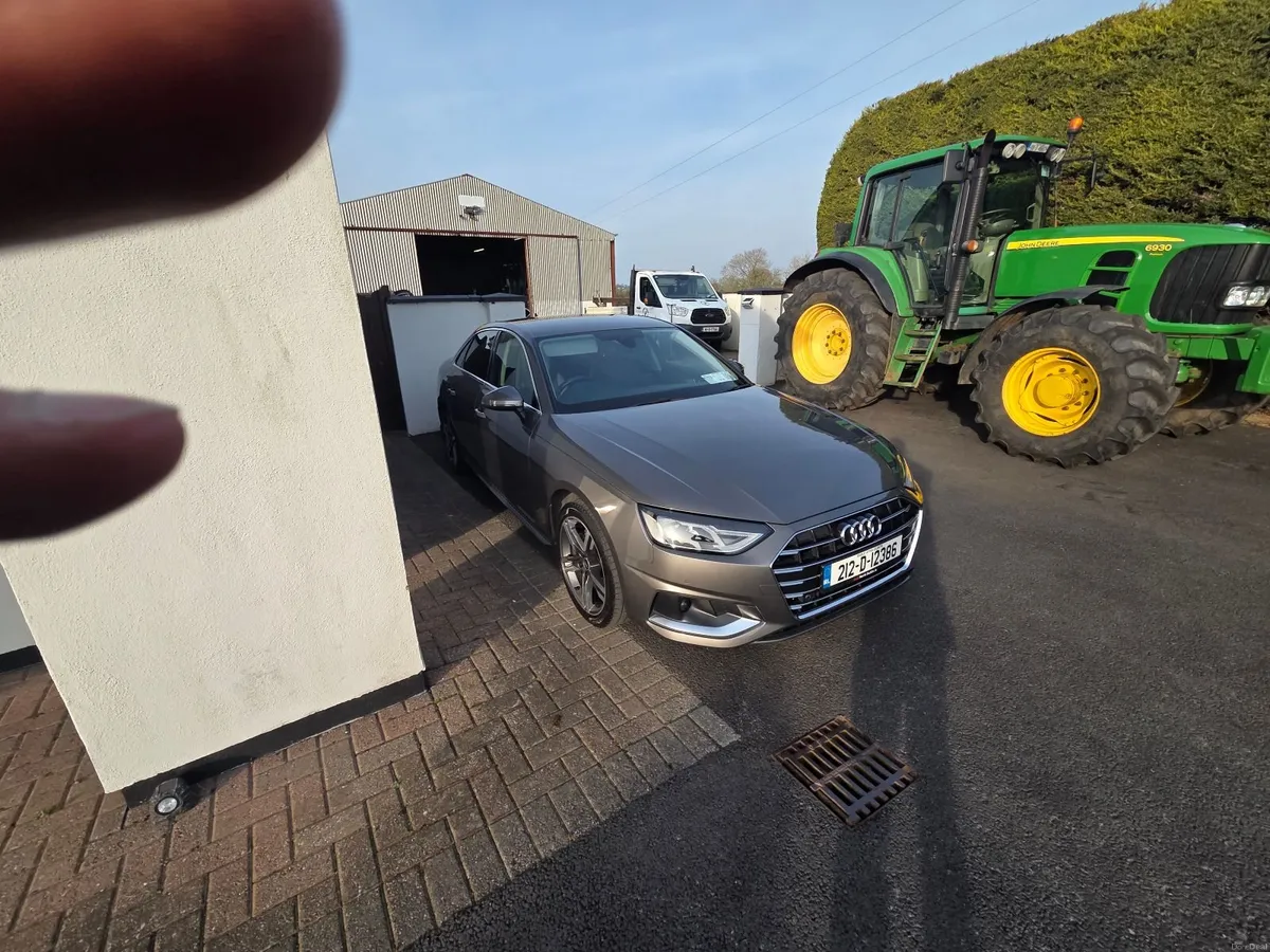 Audi A4 2021 - Image 2